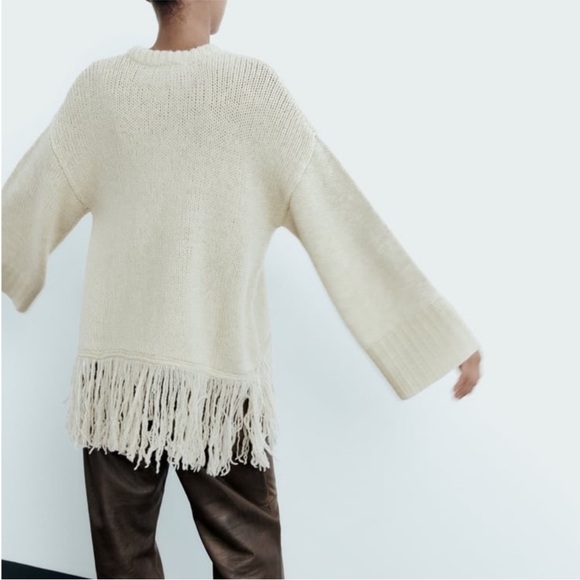 Zara 100% Wool Cream Fringe Hem Sweater - Picture 4 of 12